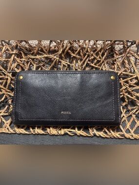 Fossil Leather Zip-Around Wallet